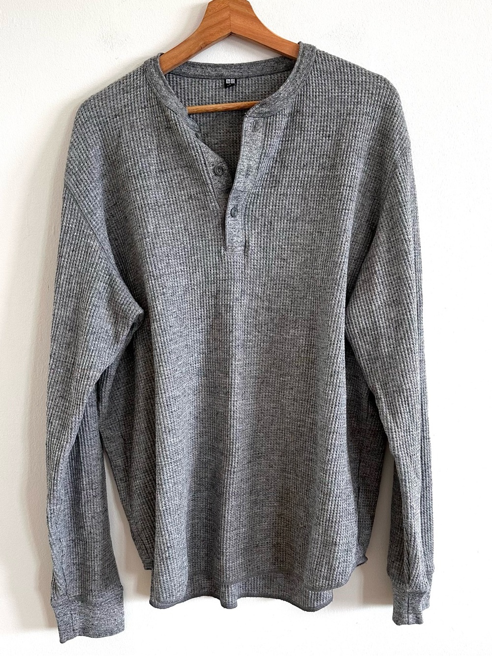 Uniqlo great waffle knit thermal Henley long sleeve size large